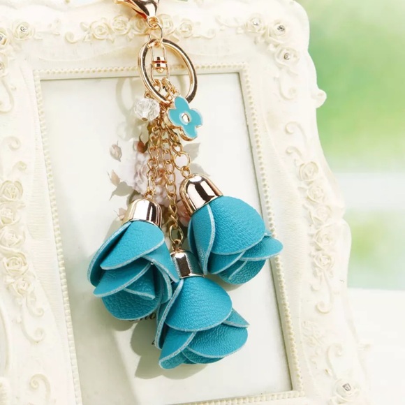 Accessories - Blue Triple Rose Charm with Beads Keychain